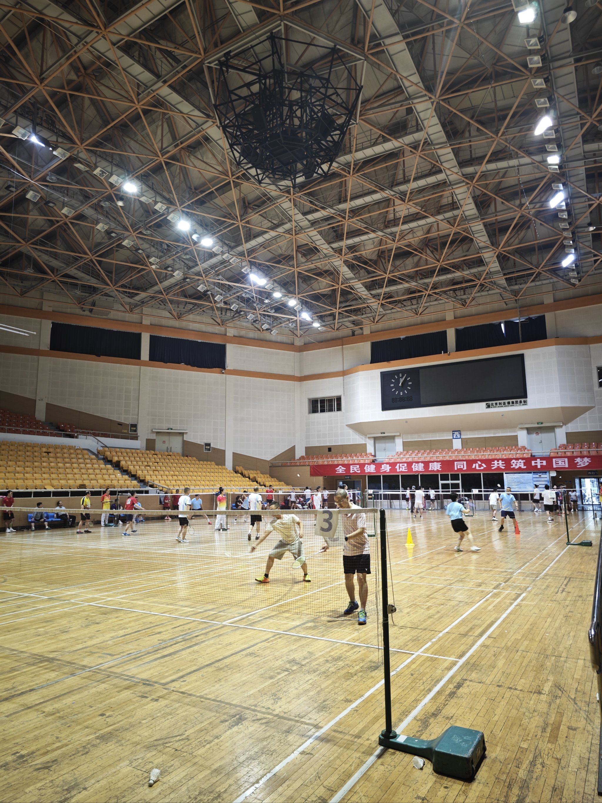室内体育场馆造价,资深解答解释落实_特别款72.21127.13.